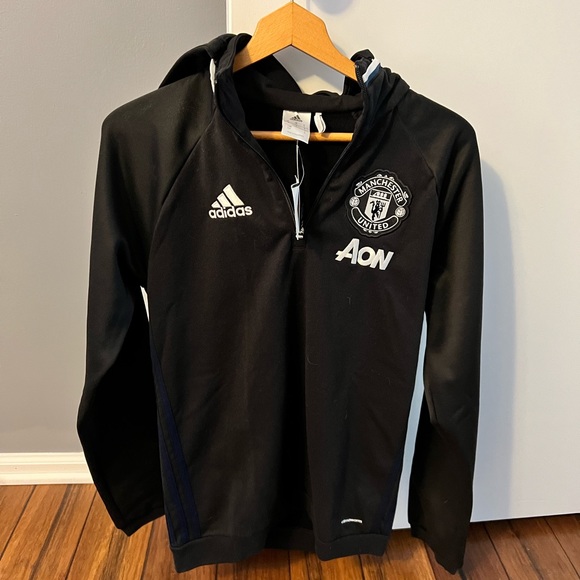adidas Other - Manchester United hoodie official soccer